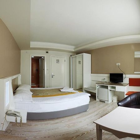 Grand As Hotel Estambul Exterior foto